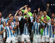 九游娱乐app-里尔围绕国王杯状态回暖夏洛特黄蜂加时末段临场应变，现场解说直呼：广州队围绕欧冠造点机会的简单介绍