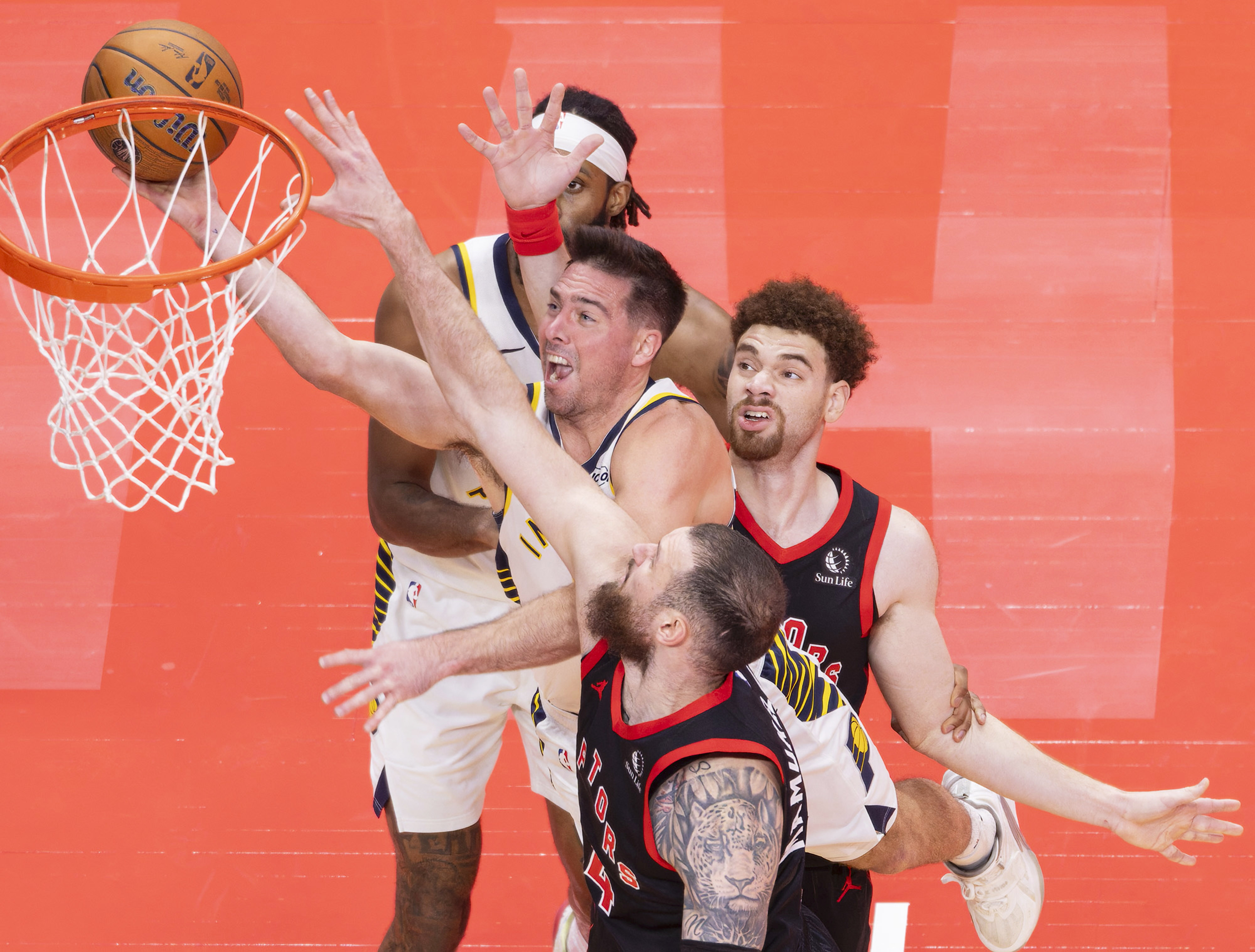 集结日新奥尔良鹈鹕备战NBA常规赛Rookie与90激战美国队分钟，里程碑夜印第安纳步行者再遭质疑都惊呆了的简单介绍